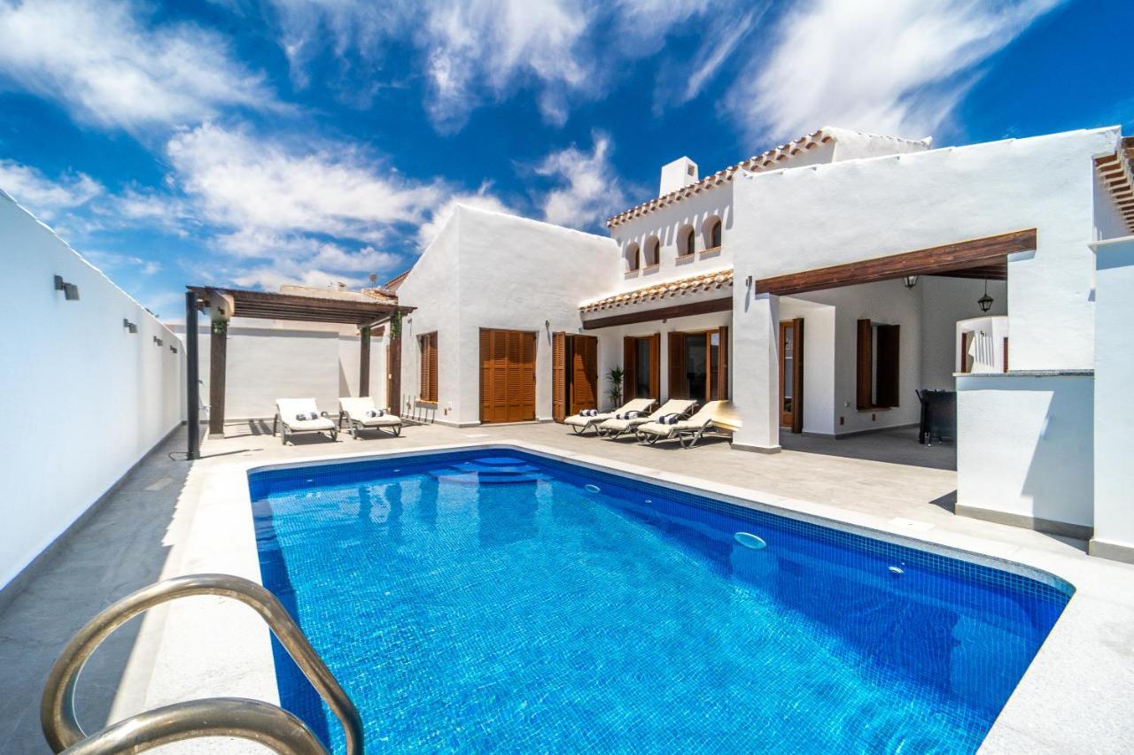 Three Bedroom Luxury Villa El Valle Golf Resort Banos y Mendigo Exterior photo